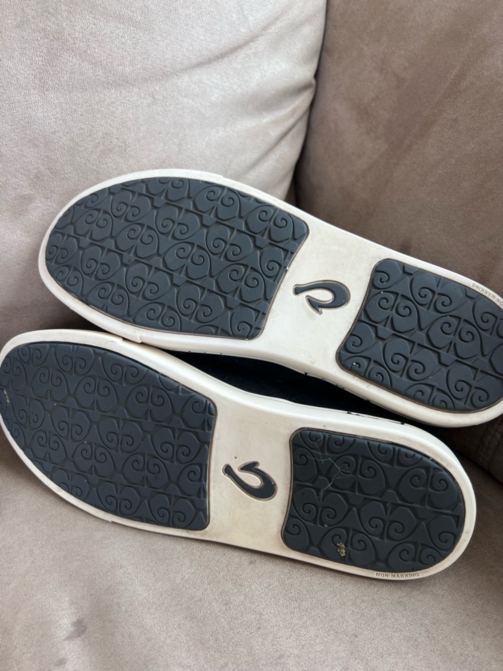 Lot of 2-Size 8.5 Olu Kai Loafers - Picture 9 of 11